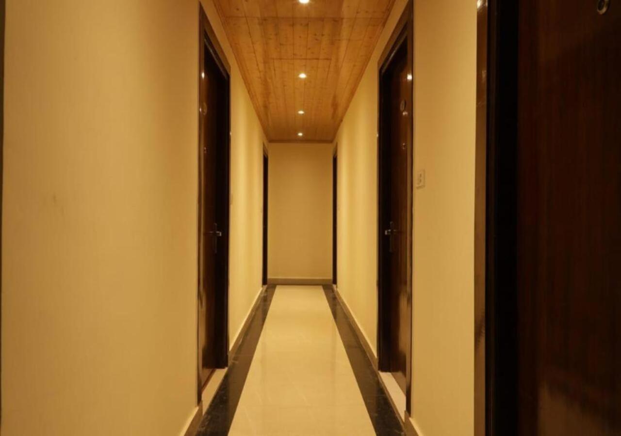 The Alpine Retreat Hotel Shimla Esterno foto