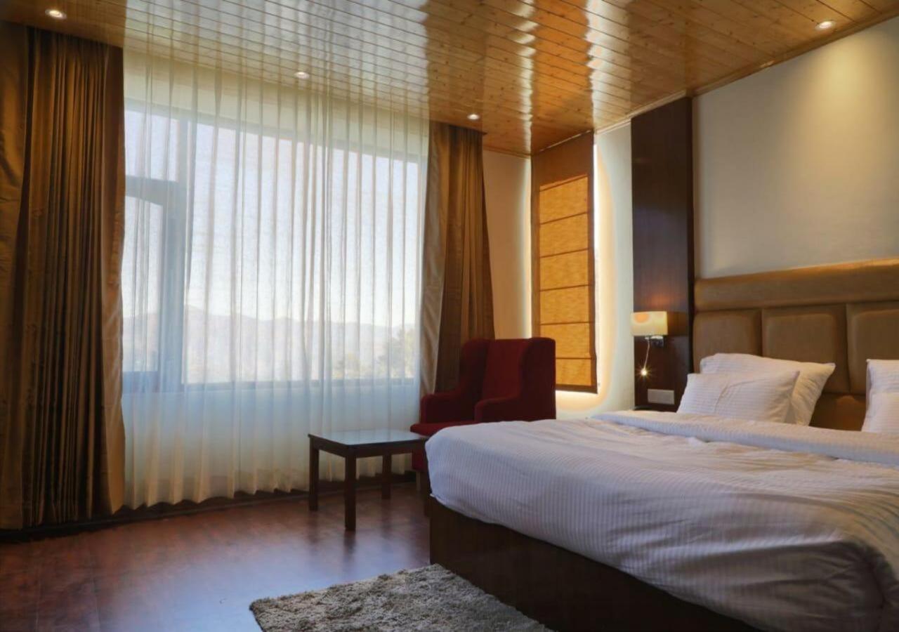 The Alpine Retreat Hotel Shimla Esterno foto